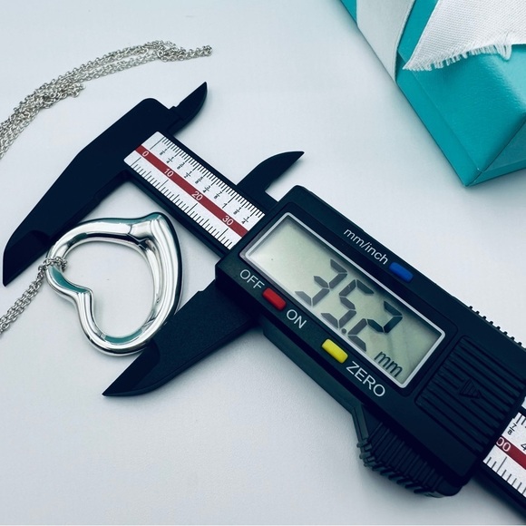 Tiffany & Co 30” EXTRA LARGE Open Heart Necklace in Silver with PACKAGING - Picture 11 of 13